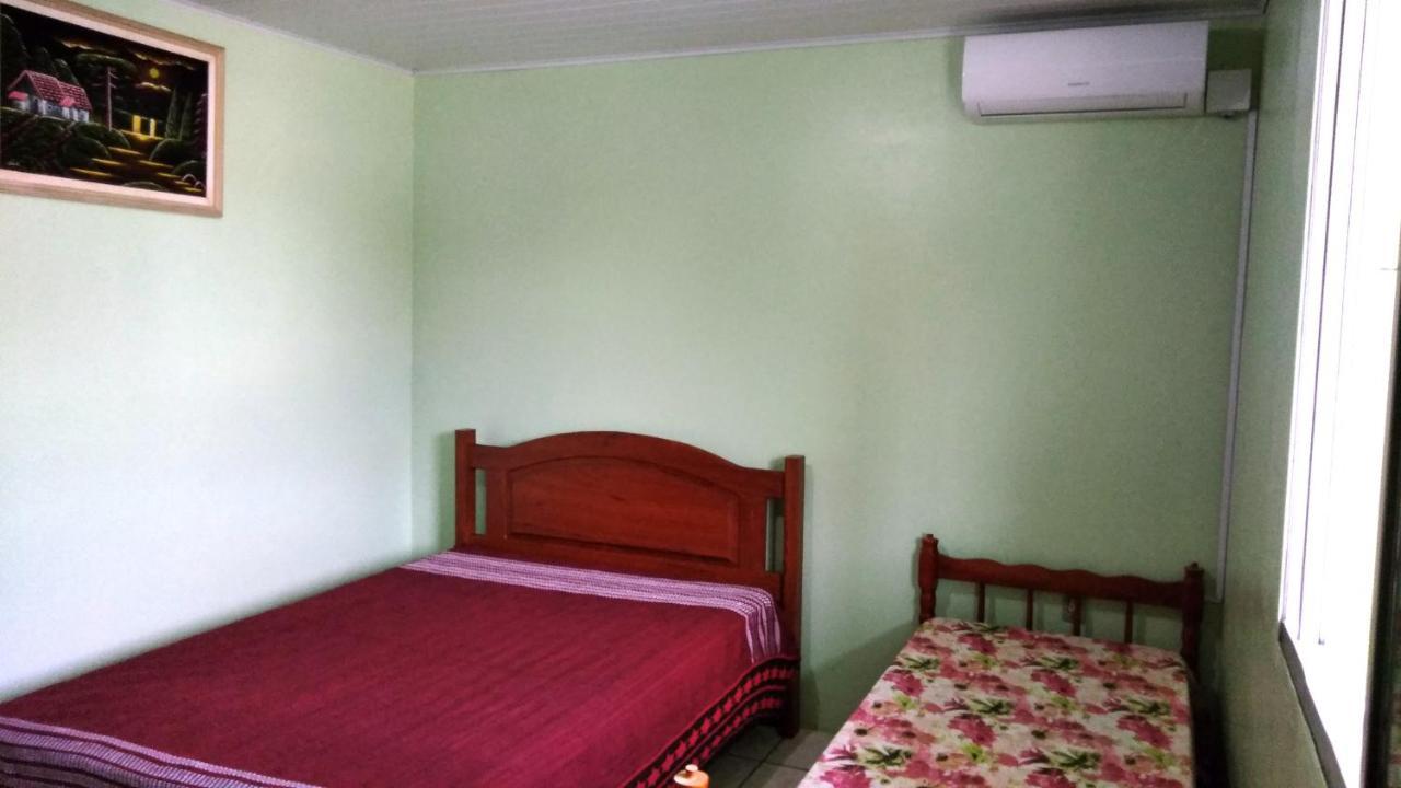 Casa Para Aluguel De Veraneio Em ตอร์เฮส ภายนอก รูปภาพ